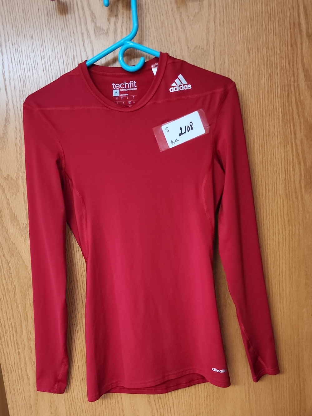 Adidas men’s Techfit Long Sleeve Compression Top - Red S nwot number 2108